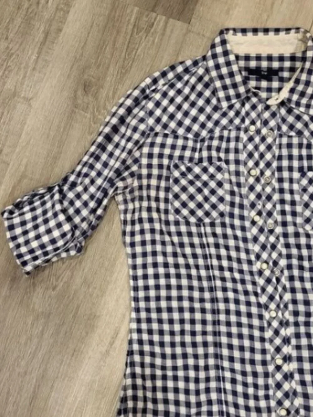 Gap women's plaid shirt - Picture 3 of 5